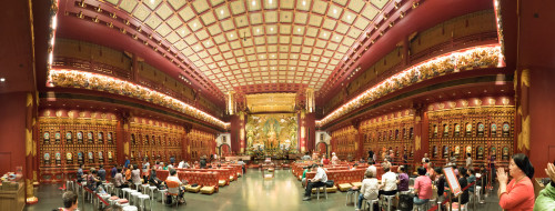 Panorama of the Maitreya Trinity in the Hundred Dragons Hall