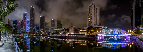 Panorama of Boat Quay near Elgin Bridge