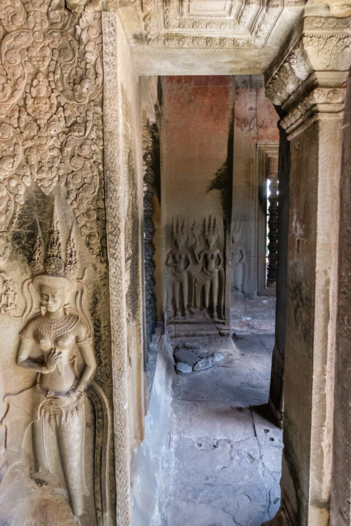 Devathas in the upper gallery