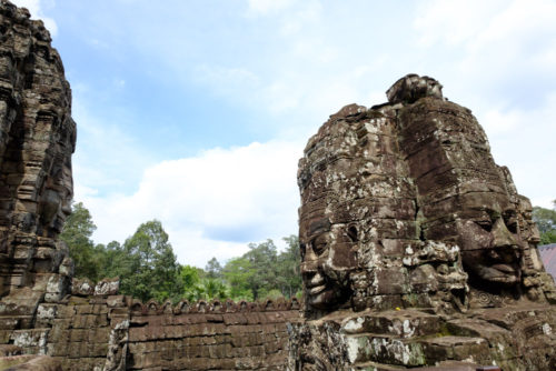 Smile of Angkor, Avalokitheshwara faces