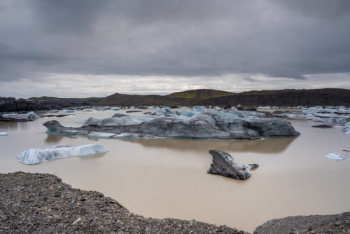 Fjallsárlón glacier lake