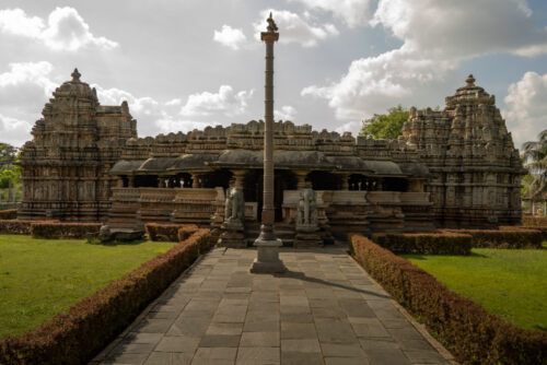 Veera Narayana Temple, Belavadi